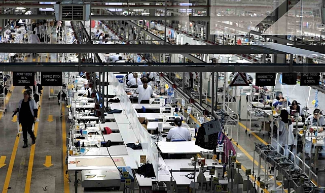 Sanayi üretimi yıllık yüzde 3,3 arttı