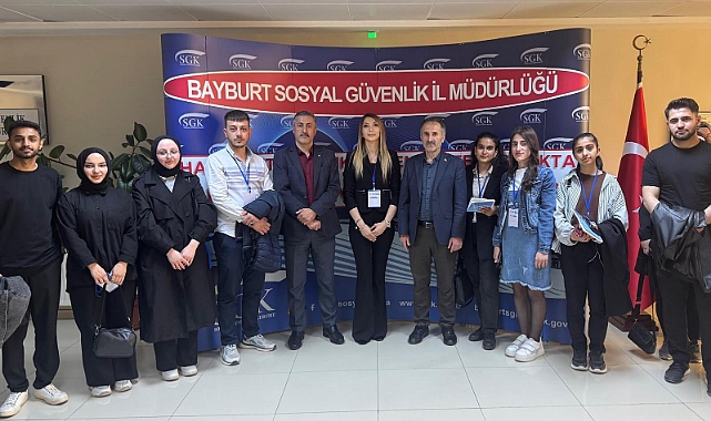 Üniversiteli gençler SGK’yı ziyaret etti