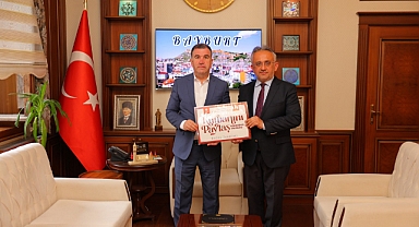 Vali Eldivan kurban bağışında bulundu