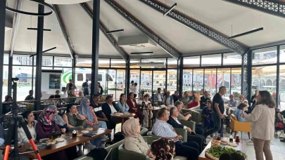 Çayın geçmişi, bugünü ve geleceği konuşuldu