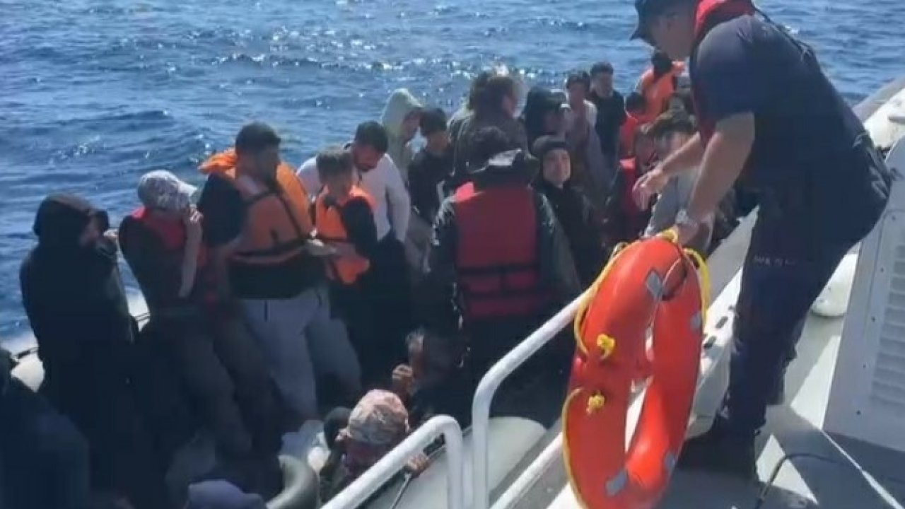 Ayvacık açıklarında Yunan unsurlarınca ölüme terk edilen 39 kaçak göçmen kurtarıldı