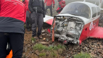 Uçak enkazına ulaşıldı