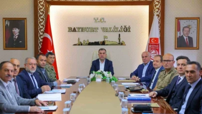 Bayburt’ta 15 Temmuz Demokrasi Milli Birlik Günü ve Dede Korkut Şöleni hazırlıkları değerlendirildi