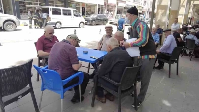 Dilenci kılığına giren zabıta 10 dakikada 240 TL topladı