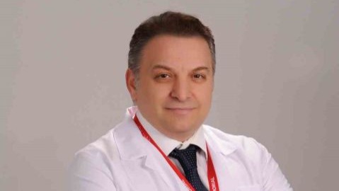 Havuz ve denize balıklama atlarken 2 kere düşünün