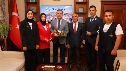 Vali Eldivan’dan Dünya Nüfus Günü kutlaması