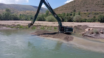 Yüzecek yer bırakılmayan Çoruh’ta yeni çalışmalar!