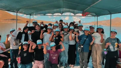 TÜGVA yaz okulu öğrencileri Demirözü’nü gezdi