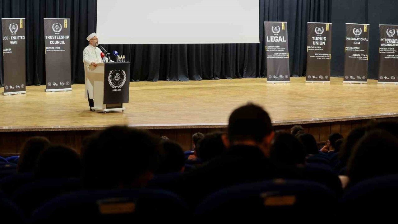 Diyanet İşleri Başkanı Erbaş: "İslam’ın adalet sistemine uygun olarak oluşturulacak bir BM dünyayı kurtarır"