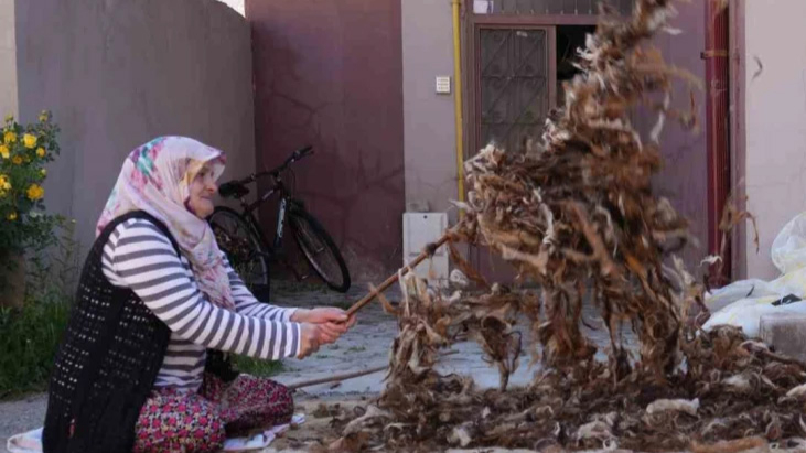 Yün çırpma mesaisi başladı