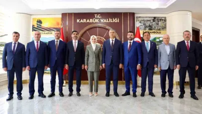 Bakan Göktaş: "Balıkesir’de Bin 87 vatandaşımıza 143 personelimizle psikososyal destek ve çeşitli destekler sağladık"