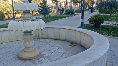 Bayburt’un susuz havuzları!