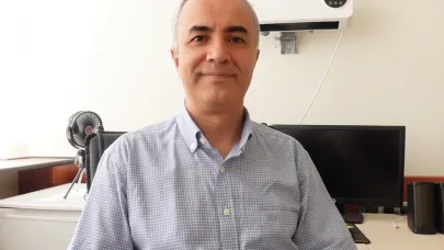 Nöroloji Uzmanı Prof. Dr. Demir: "MS, genç erişkinleri en çok da 3-4 kat daha fazla olmak üzere kadınları etkileyen bir hastalık"