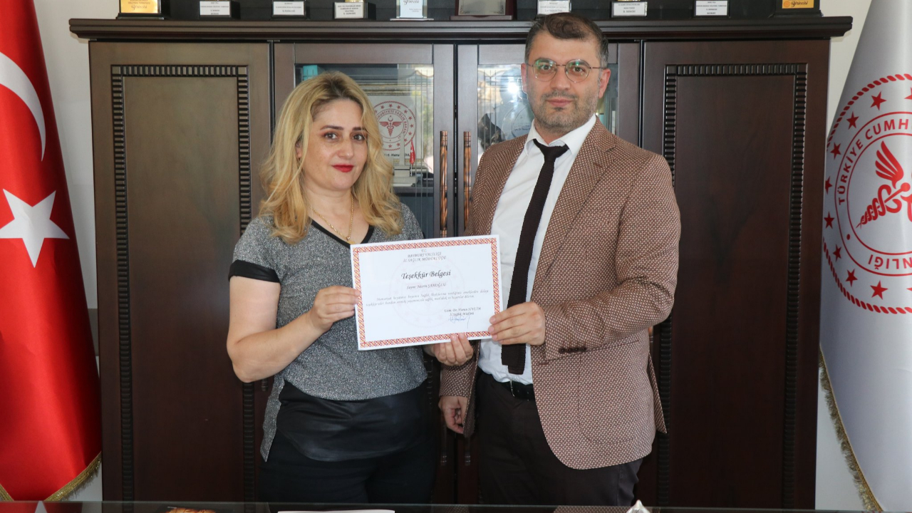 Emektar hemşire Şahoğlu Bayburt’a veda etti