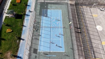 Atıl durumdaki tenis kortu yenilendi