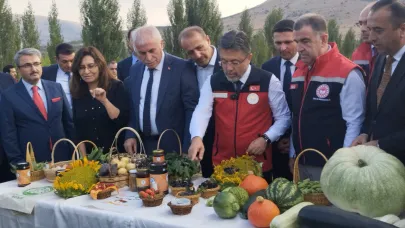 Bakan Yumaklı Bayburt’ta temaslarda bulundu