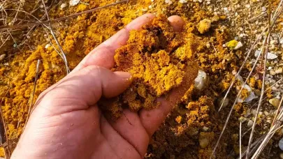 Ekonomiyi uçurcak keşif! Ülkede ağzına kadar altın yatağı bulundu