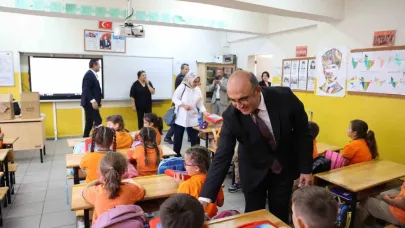 5 ilde 4 bin öğrenciye boyama seti desteği