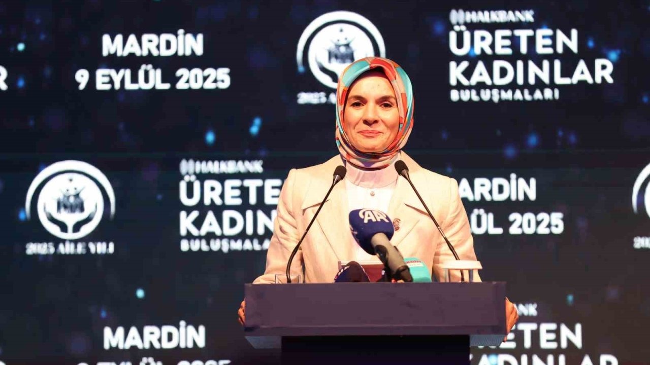 Bakan Göktaş: "Finansal okuryazarlığı güçlendiren eğitimlerle bugüne kadar 1 milyondan fazla kadına ulaştık"