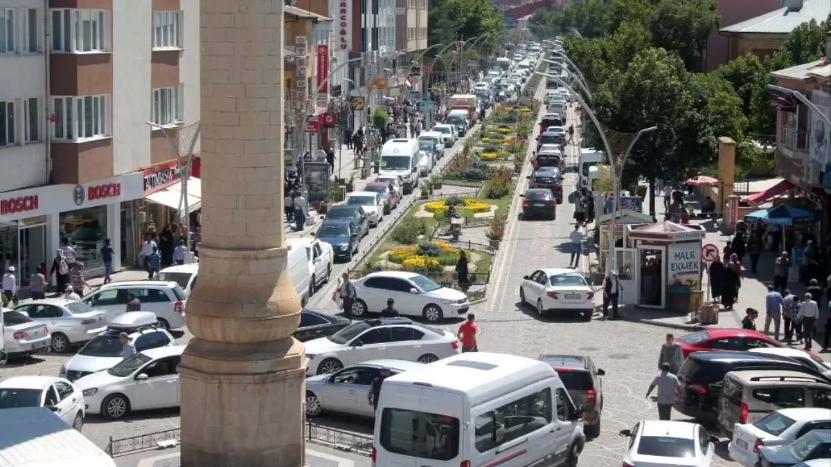 Trafiğe 131 araç daha eklendi!