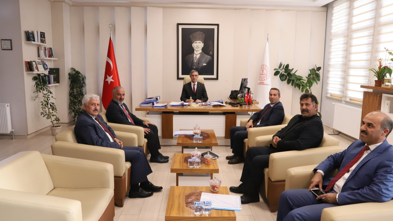 İki okulun başarı durumu değerlendirildi