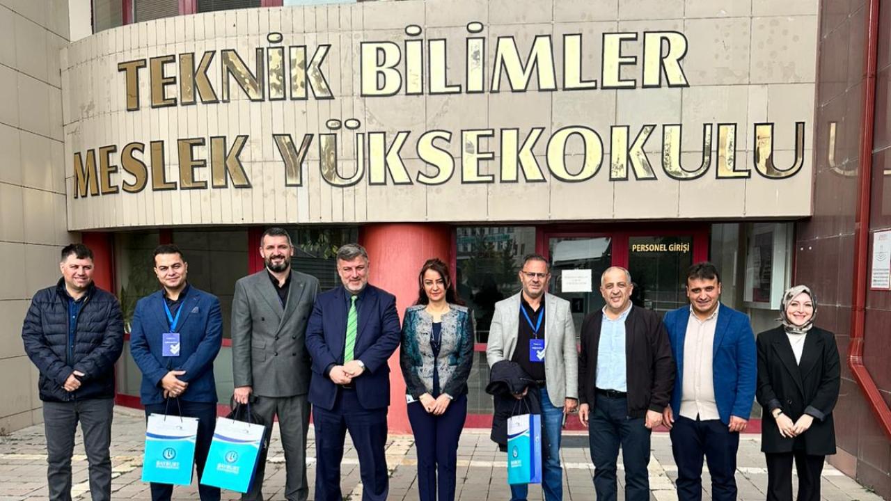 3 Meslek yüksekokulu akreditasyon sürecini tamamladı