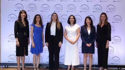 ‘Bilim Kadınları İçin’ Programı’nın 20 yılı aşan yolculuğu kitap oldu