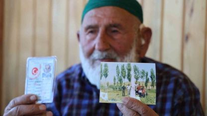 95 yaşındaki Mahmut dede, sağlıklı yaşamın sırrının süt ürünleri olduğunu söyledi