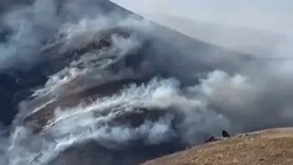 Tortum’da örtü yangını güçlükle kontrol altına alındı