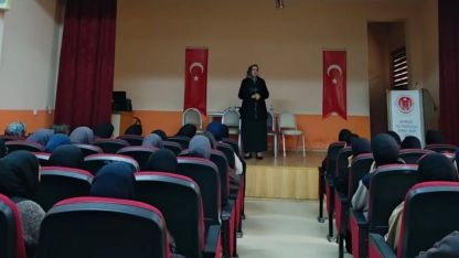 ‘Peygamberimiz ve Aile Ahlakı’ konulu konferans düzenlendi