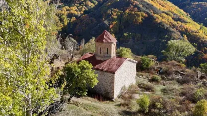Gümüşhane’de 675 yıllık tarih sonbahar renkleriyle buluştu