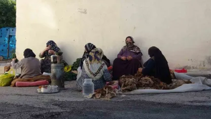 Bayburtlu kadınların komşuluk dayanışması...