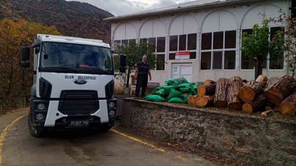 Olur Belediyesi’nden camilere kışlık kömür desteği