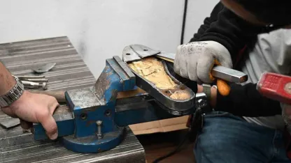 Takside 21 kilo 506 gram kaçak altın ele geçirildi: 1 tutuklama