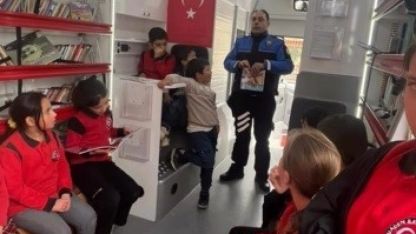 'Gezici Kütüphane’ köy köy geziyor