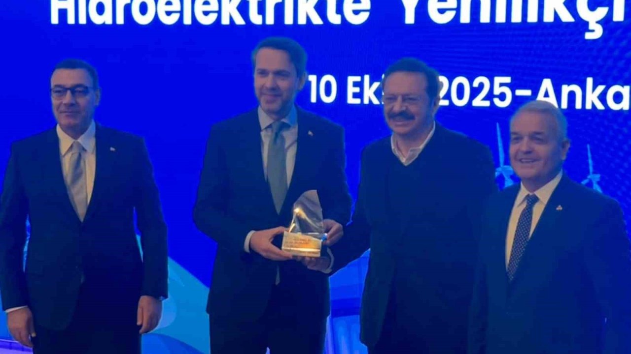 Bakan Bayraktar: &quot;Nükleer enerjiden Türkiye’nin istifade etmesi lazım&quot;