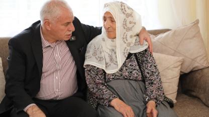 Başkan Memiş’ten yaşlılara ziyaret