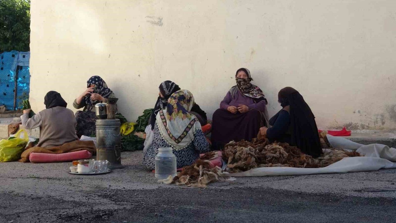 Bayburtlu kadınların komşuluk dayanışması...