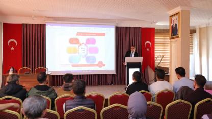 Beden eğitimi öğretmenlerine Erasmus+ bilgilendirmesi