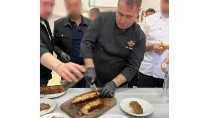 MasterChef'in Konuk Şefi Erdal Aslanboğa kimdir nereli? Kokoreç Ustasının biyografisi ve başarıları