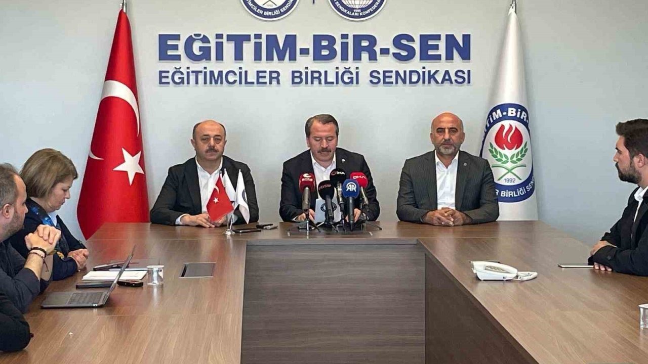 Memur-Sen Genel Başkanı Yalçın: (4+4+4 zorunlu eğitim sistemi) &quot;Daha kısa ama nitelikli eğitim modeli erken mesleki yönlendirmeye imkan tanıyacaktır&quot;