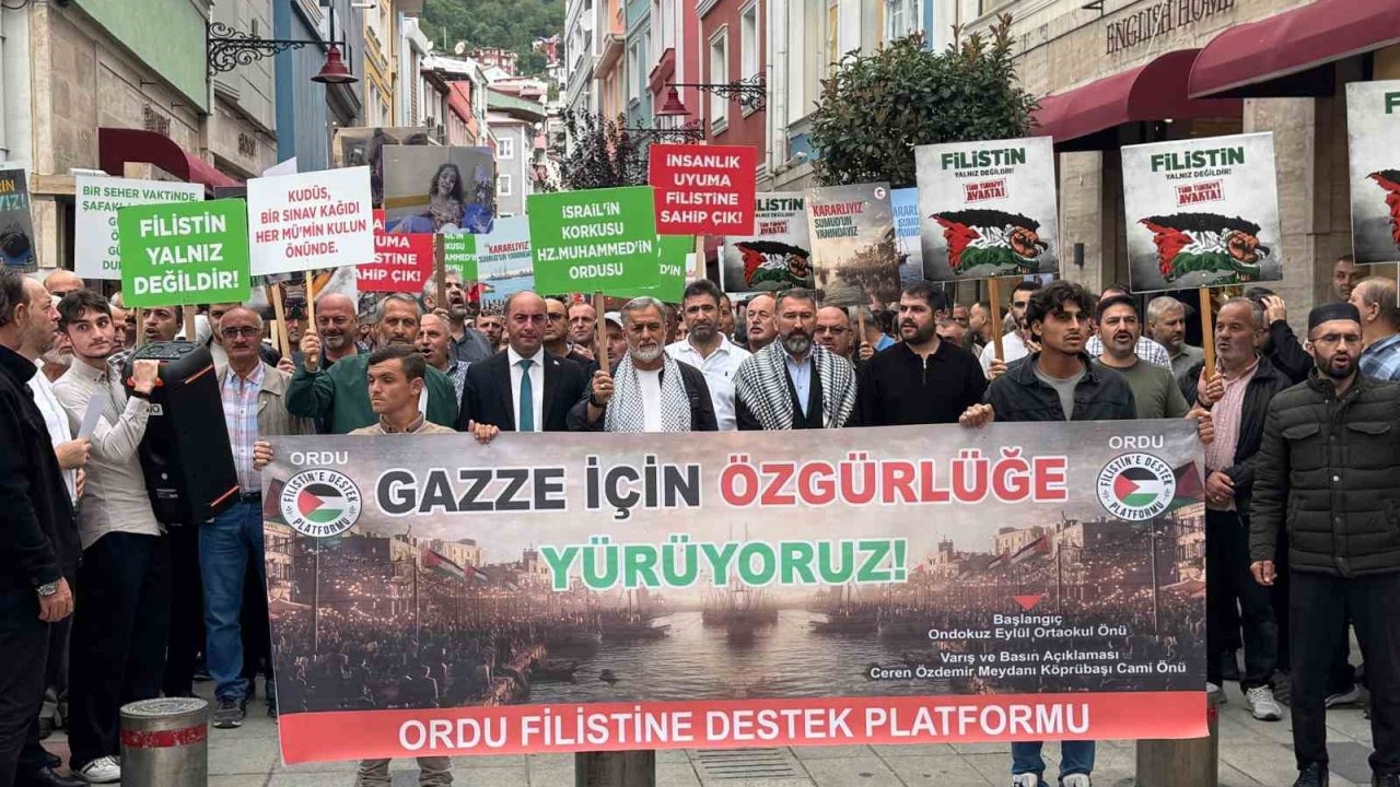 Ordu’da ‘Gazze için özgürlüğe yürüyoruz’ etkinliği