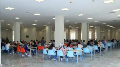 Üniversite öğrencileri yemeklerden şikayetçi: “Dışarıda yemek çok pahalı ama mecbur kalıyoruz”