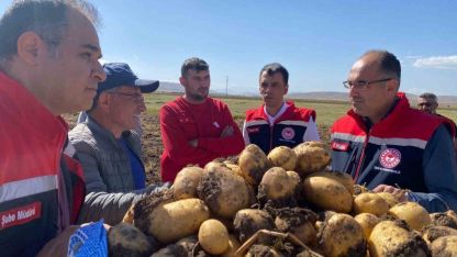 Köylerde tarımsal bilgilendirme...
