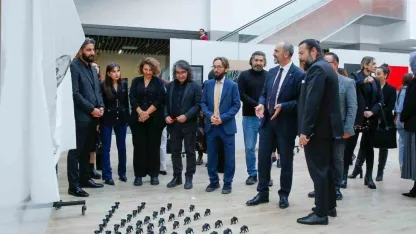 Arınma performansıyla başlayan sanat etkinliği söyleşi ve sergiyle devam etti