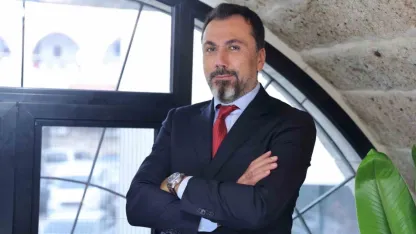 Türkiye’de altın rekor kırarken, gümüş yeni yatırım aracı haline geldi