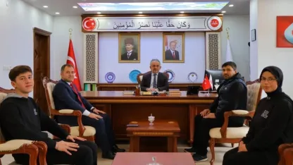 Bayburt Lisesi öğrencilerinden Filistin’e destek