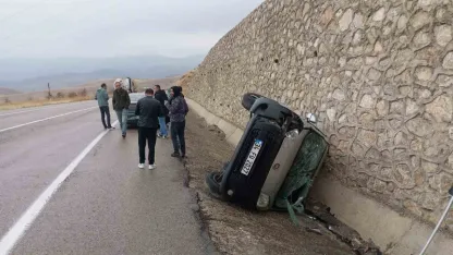 Bayburt'a trafik kazası: 3 yaralı