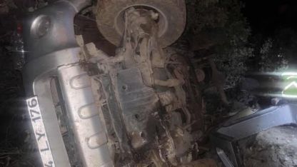 Mardin’de devrilen pikapta 2’si çocuk 6 kişi yaralandı