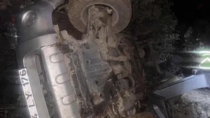 Mardin’de devrilen pikapta 2’si çocuk 6 kişi yaralandı